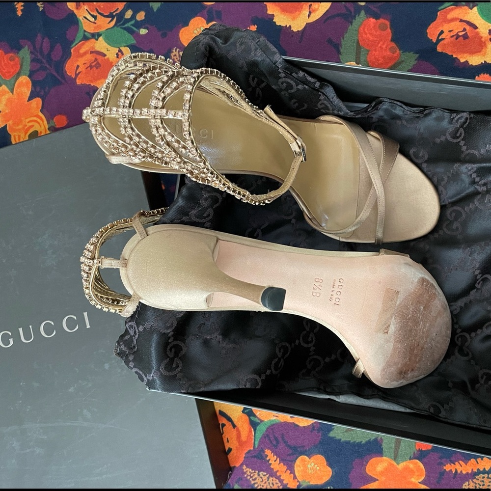 Gucci Crystal Embellished Sandals - Picture 5 of 9